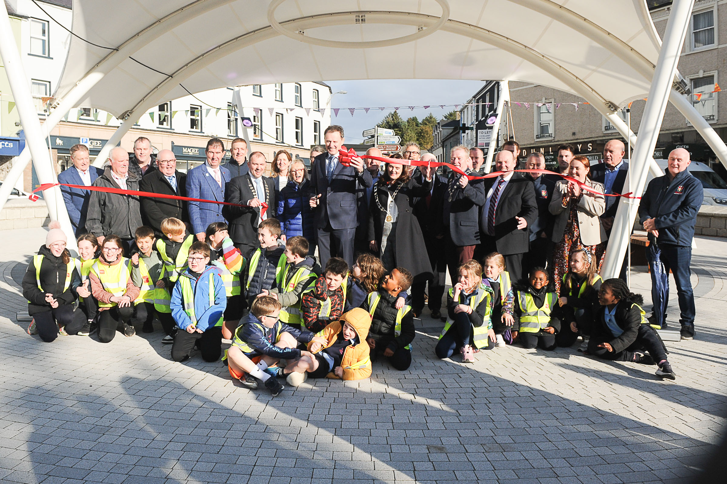 ‌Minister for Agriculture, Food and the Marine Charlie McConalogue pictured offically opening the of the newly refurbished Diamond in Donegal town on Friday last. Photo by Gerard McHugh